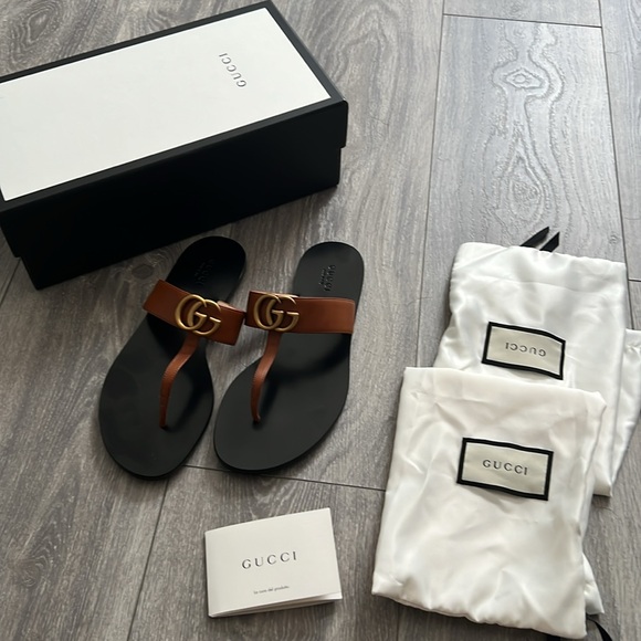 Authentic Gucci Brown and Black Sandals with Signature GG Logo. Size 37.5/7.5 - Picture 8 of 8